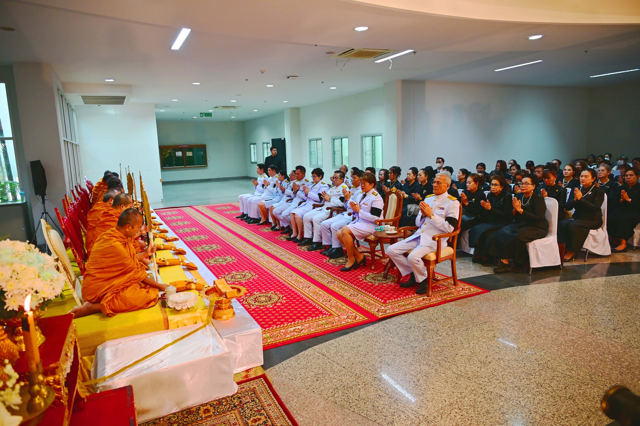 พิธีบำเพ็ญกุศลปัญญาสมวาร 100 วัน พระบรมราชชนนีพันปีหลวง